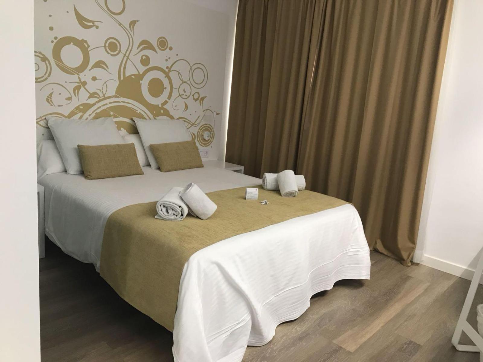 R2 Bahia Cala Ratjada - Adults Only Hotel Bagian luar foto