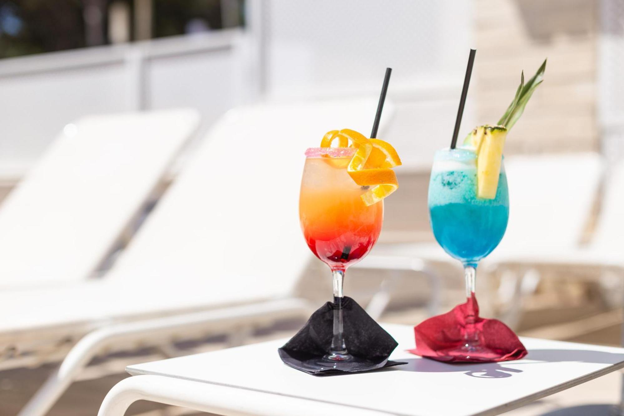 R2 Bahia Cala Ratjada - Adults Only Hotel Bagian luar foto