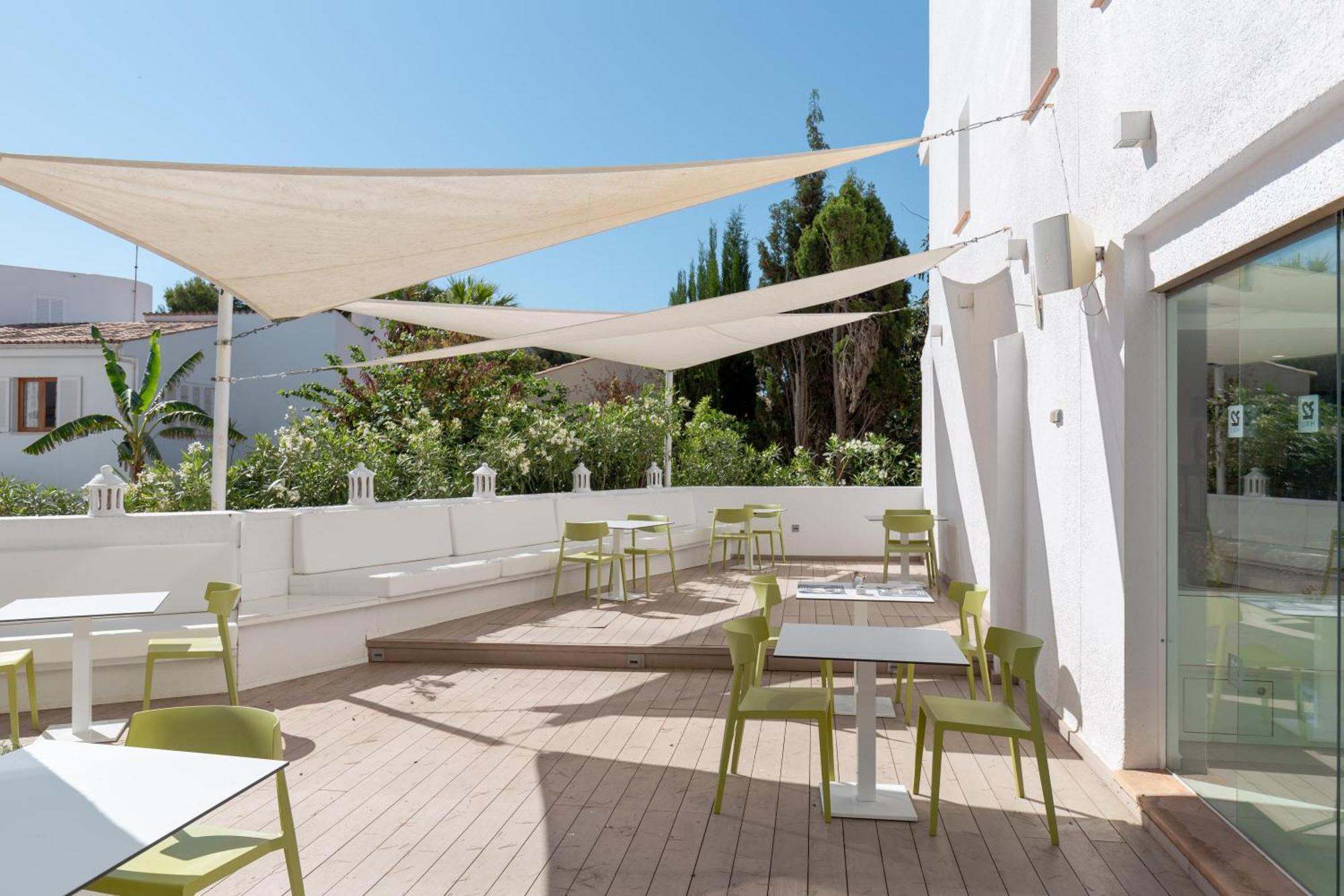 R2 Bahia Cala Ratjada - Adults Only Hotel Bagian luar foto