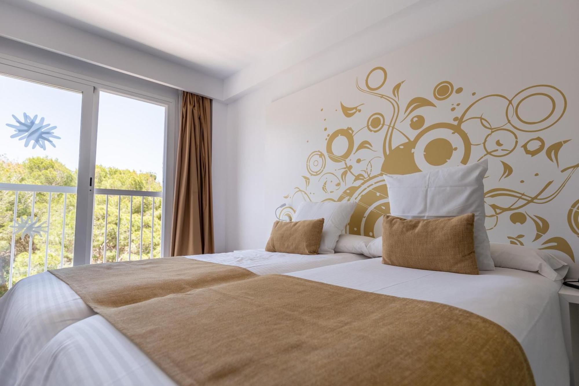 R2 Bahia Cala Ratjada - Adults Only Hotel Bagian luar foto