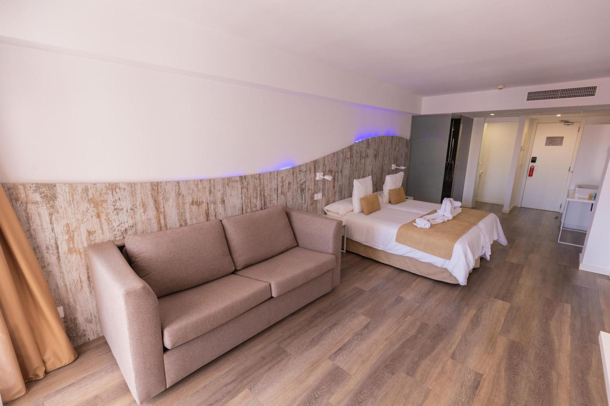 R2 Bahia Cala Ratjada - Adults Only Hotel Bagian luar foto