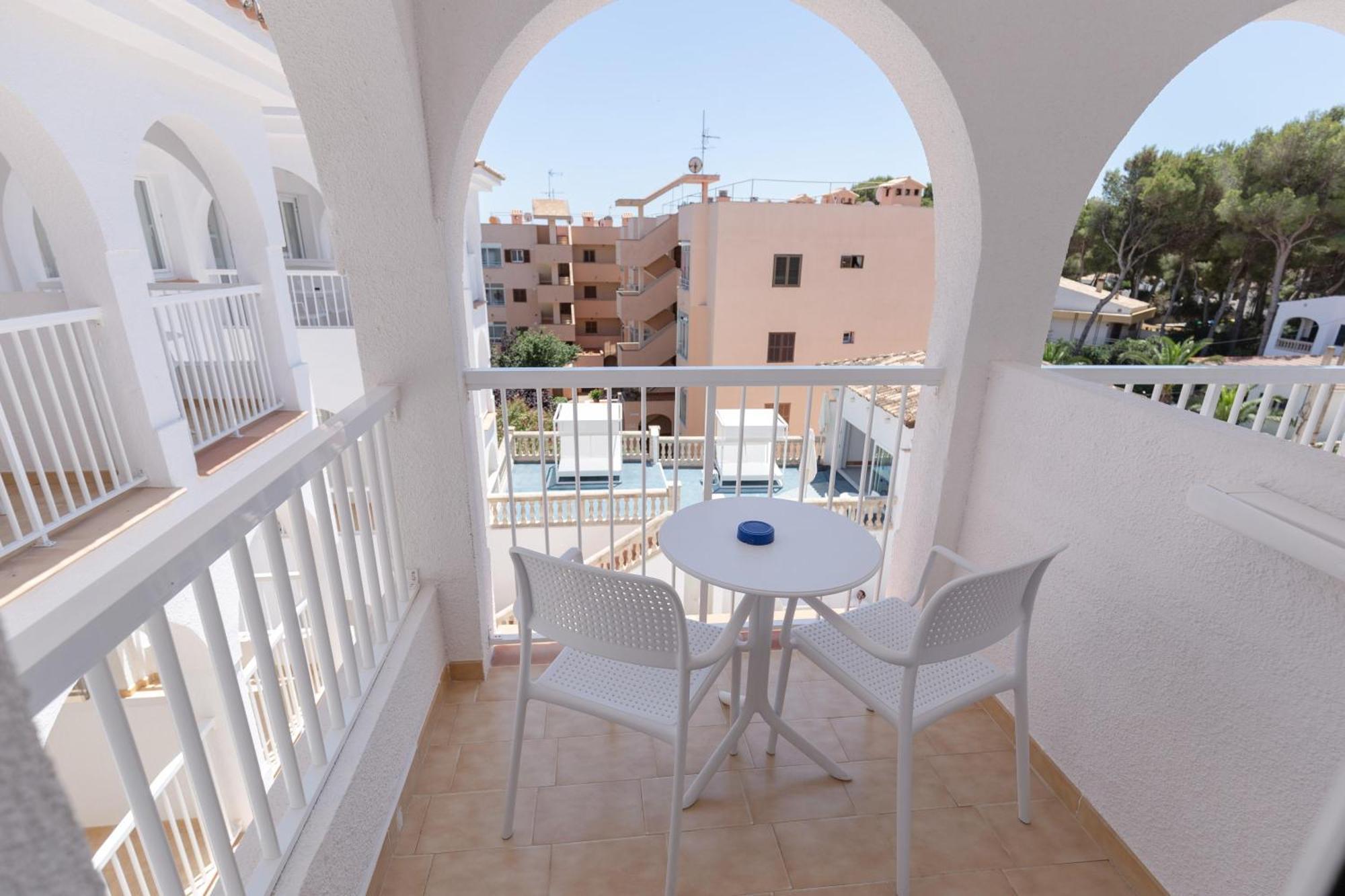 R2 Bahia Cala Ratjada - Adults Only Hotel Bagian luar foto