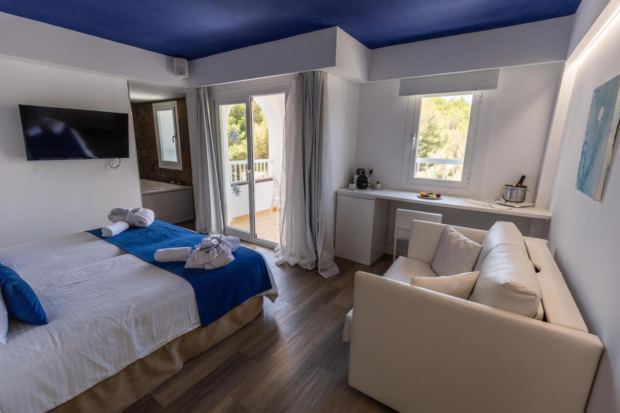R2 Bahia Cala Ratjada - Adults Only Hotel Bagian luar foto