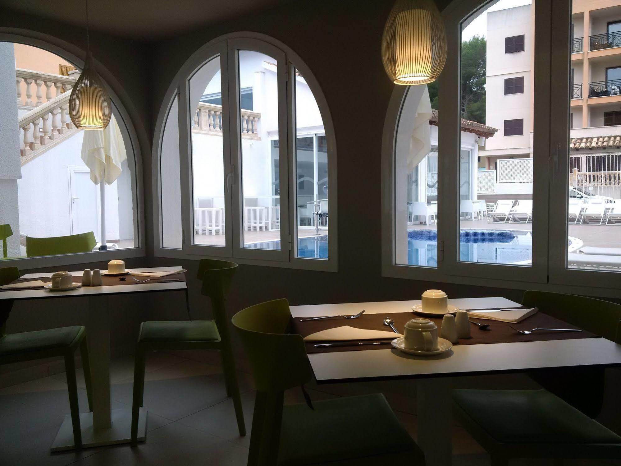 R2 Bahia Cala Ratjada - Adults Only Hotel Bagian luar foto